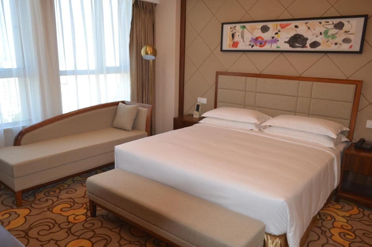 Hotel Kaloum Konakry Zewnętrze zdjęcie